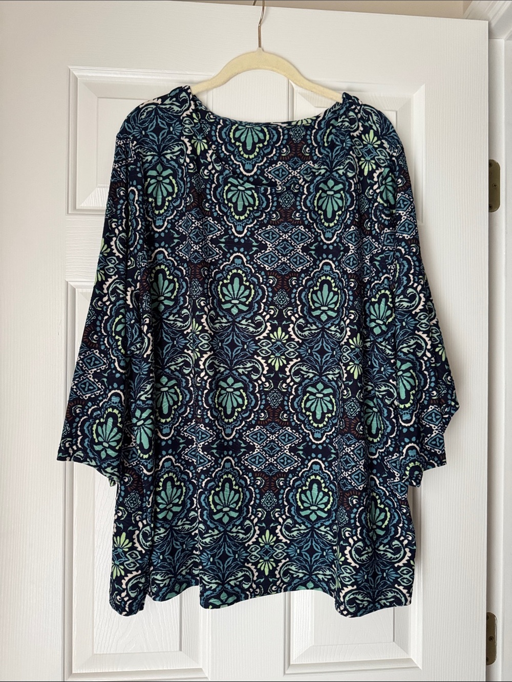 Women's Navy & Teal Patterned Tunic Top